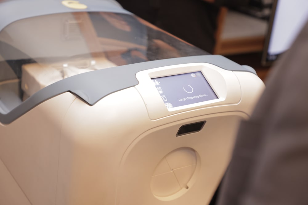 floor-standing disposable glove dispenser machine